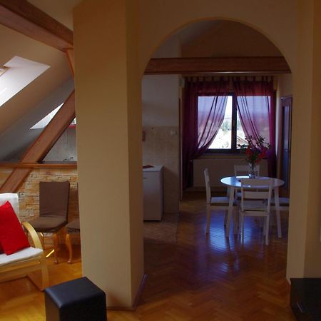 Apartment Tomy Slunj Luaran gambar