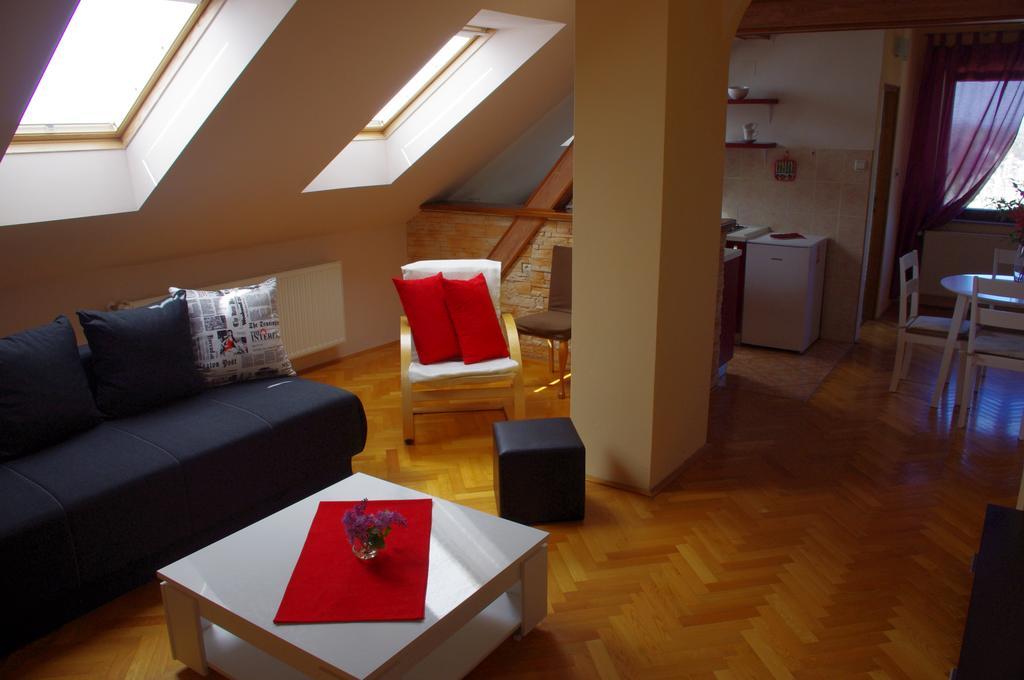 Apartment Tomy Slunj Luaran gambar